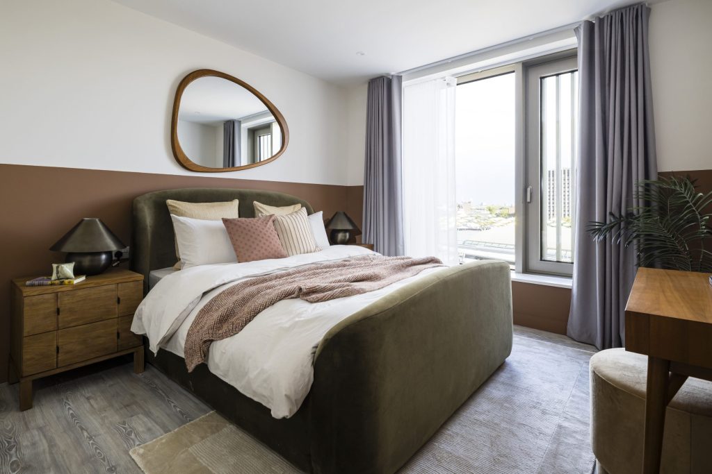 Modern bedroom in Battersea apartment